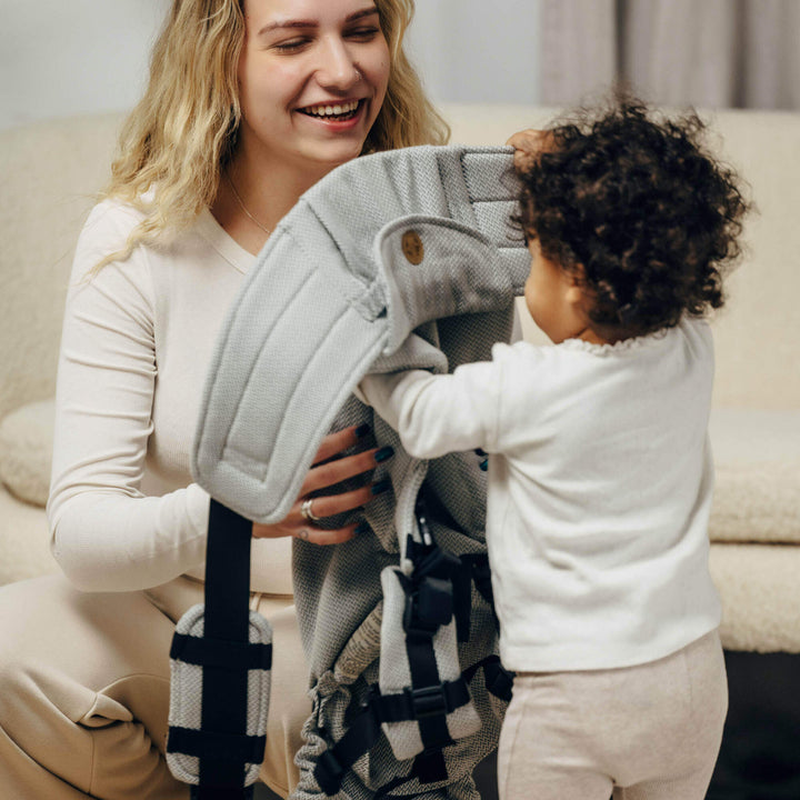 LennyLamb - LennyPreschool Carrier - Little Herringbone Grey (100% Cotton) - Cloth and Carry