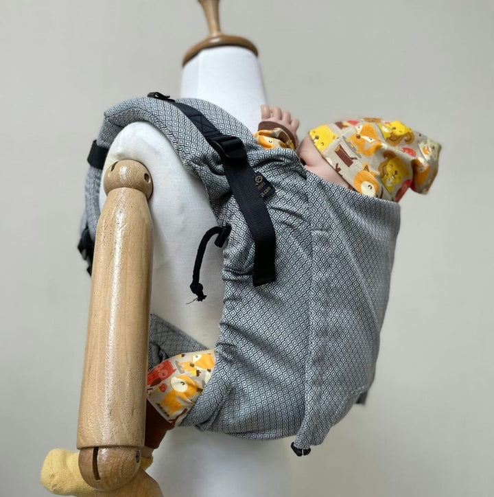 Neko Slings - Neko Slings Toddler Onbuhimo - Grey Diamond * Ships this week * - Cloth and Carry