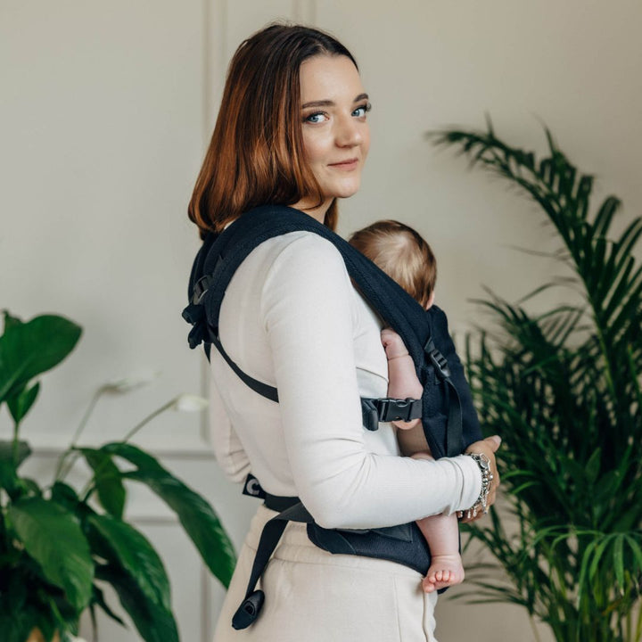 LennyLamb-LennyLight Baby Carrier - Little Herringbone Ebony Black (100% Cotton) - Cloth and Carry