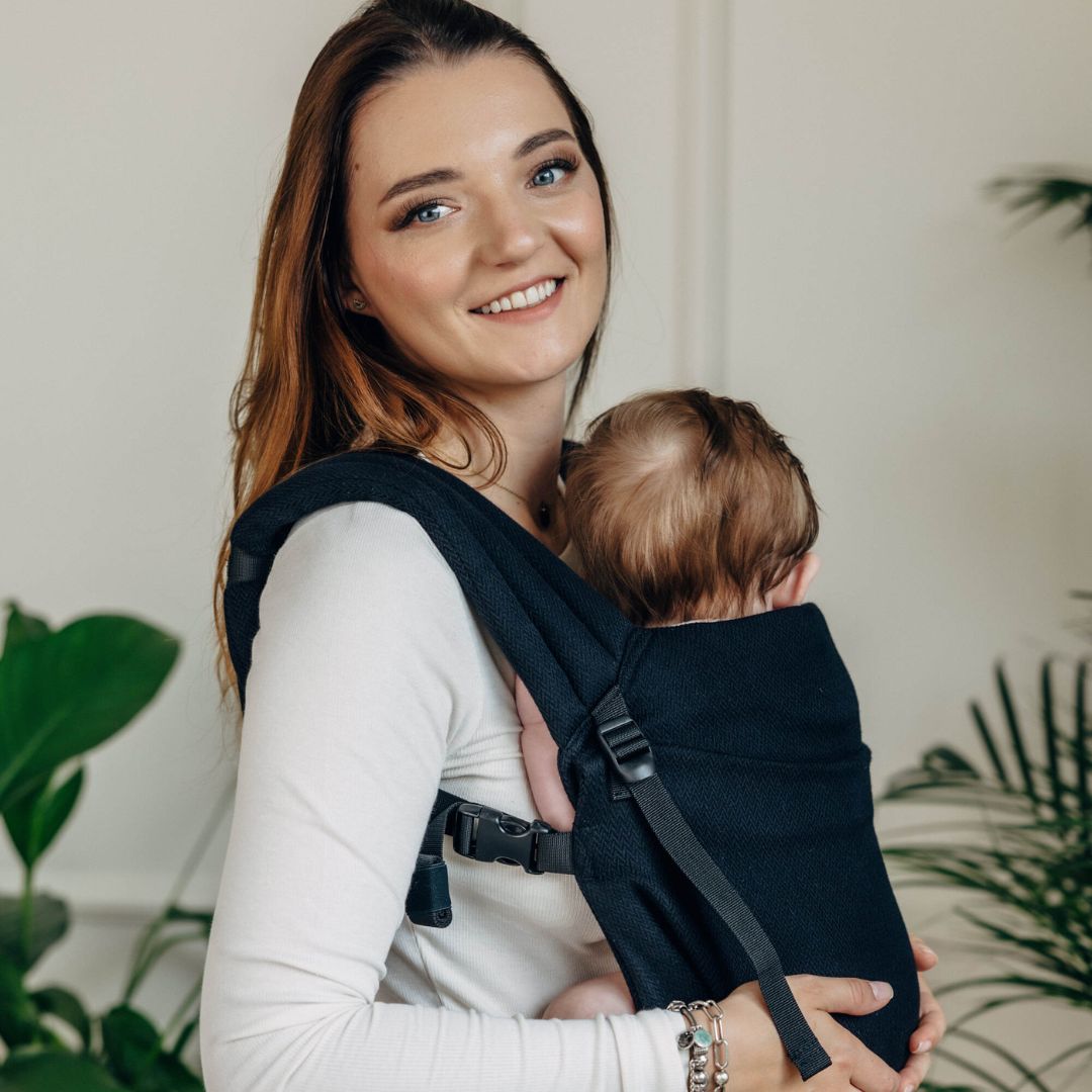 LennyLamb-LennyLight Baby Carrier - Little Herringbone Ebony Black (100% Cotton) - Cloth and Carry