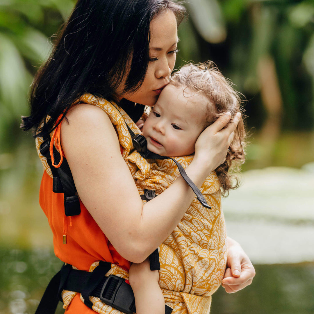 LennyLamb - LennyUpgrade Baby Carrier - Wild Soul - Auram * Ships in 2 - 3 weeks * - Cloth and Carry