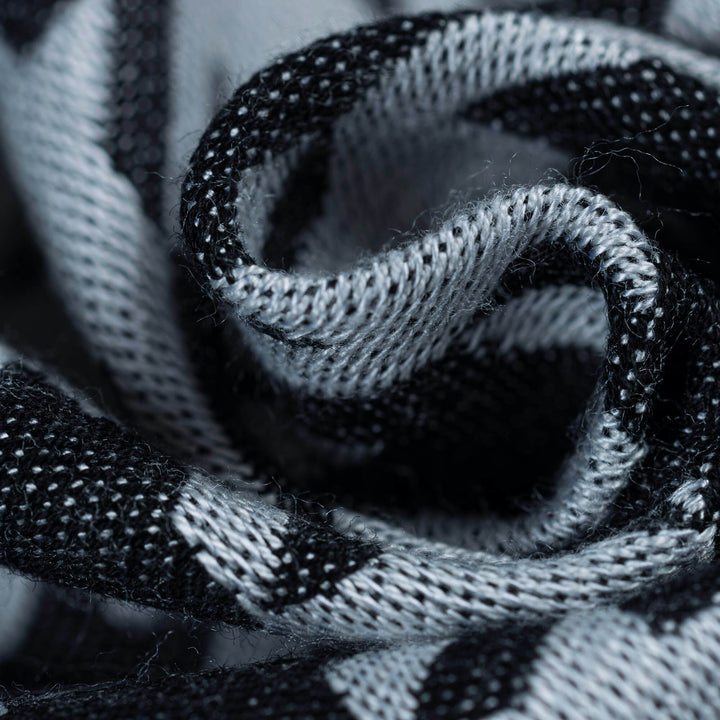 LennyLamb - LennyLamb - Pata de Gallo - Pixels - Special Order - Cloth and Carry