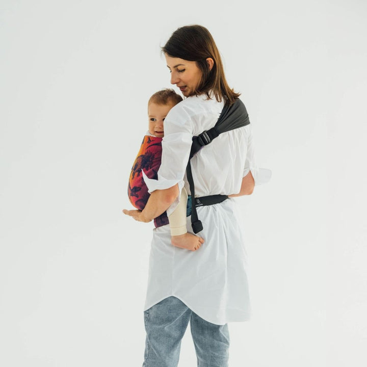 LennyLamb - LennyHip - Adjustable Hip Baby Carrier - Jurassic Park New Era - Cloth and Carry
