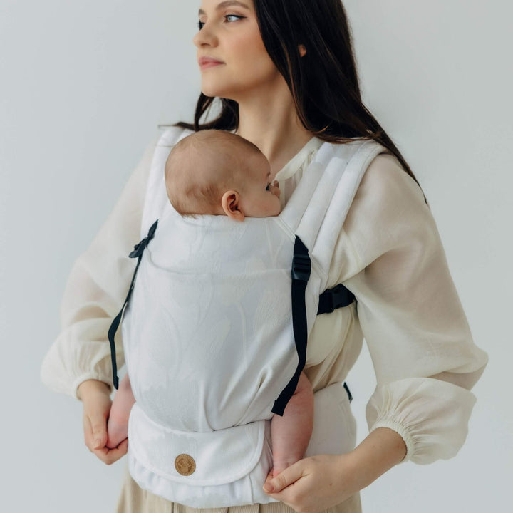 LennyLamb - LennyLight Baby Carrier - Spring Collection 2026 * PREORDER * - Cloth and Carry