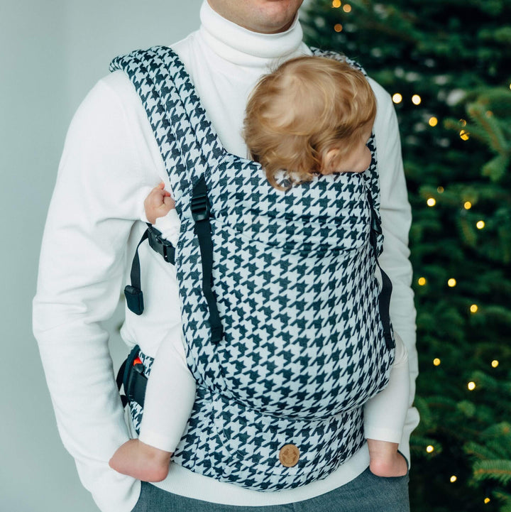 LennyLamb - LennyLight Baby Carrier - Pata de Gallo - Pixels (Cotton/Silk/Bamboo) - Cloth and Carry