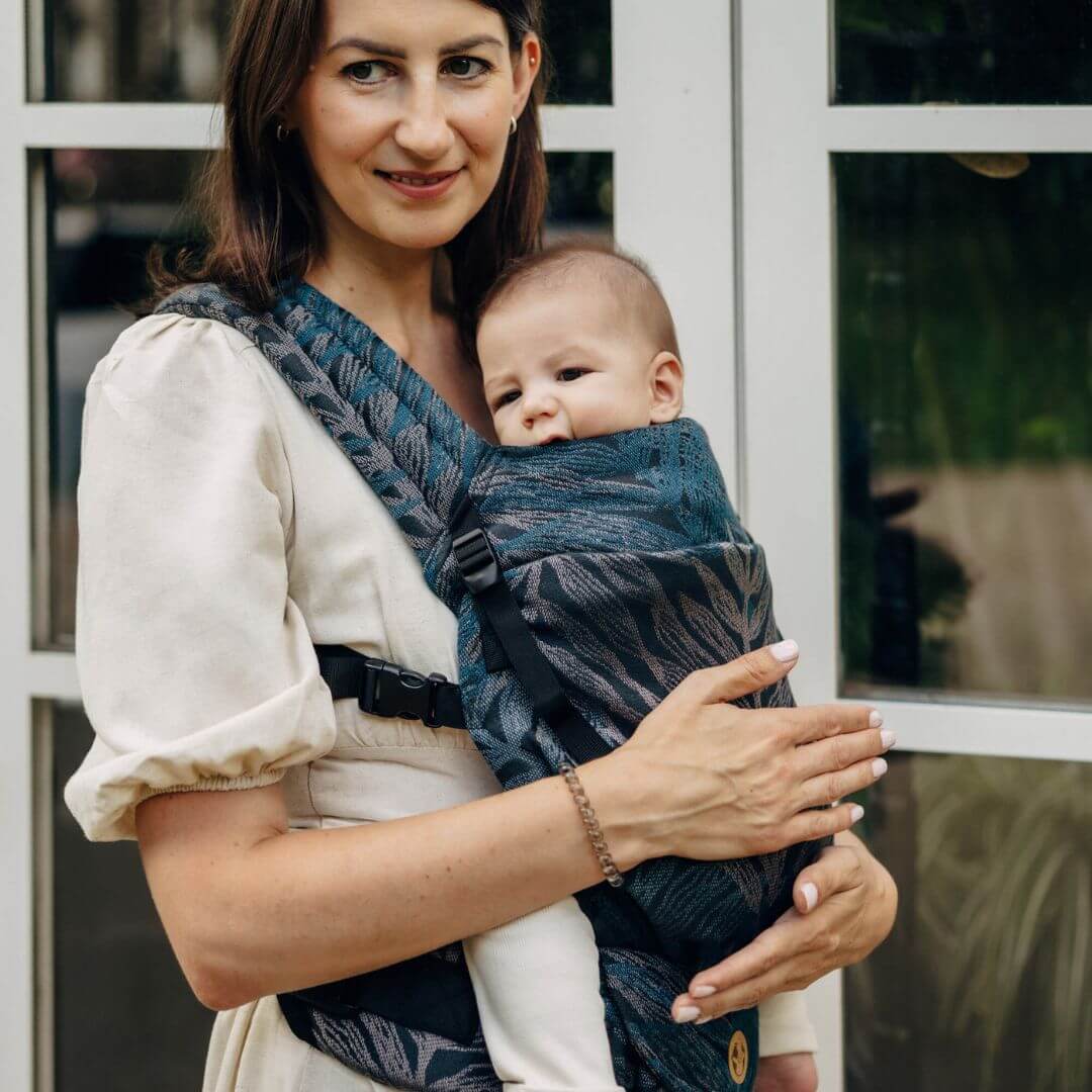 LennyLamb-LennyLight Baby Carrier - Rainforest Nocturnal (Cotton/TENCEL Blend) - Cloth and Carry