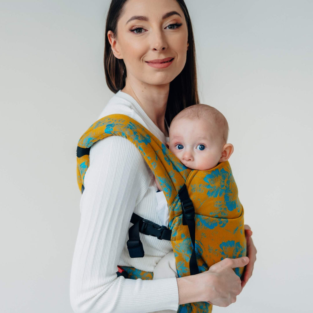 LennyLight Baby Carrier - Retro'n'Roses