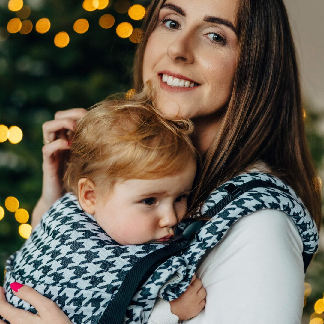 LennyLamb - LennyUpGrade PRO Baby Carrier - Pata de Gallo - Pixels (Cotton/Silk/Bamboo) - Cloth and Carry