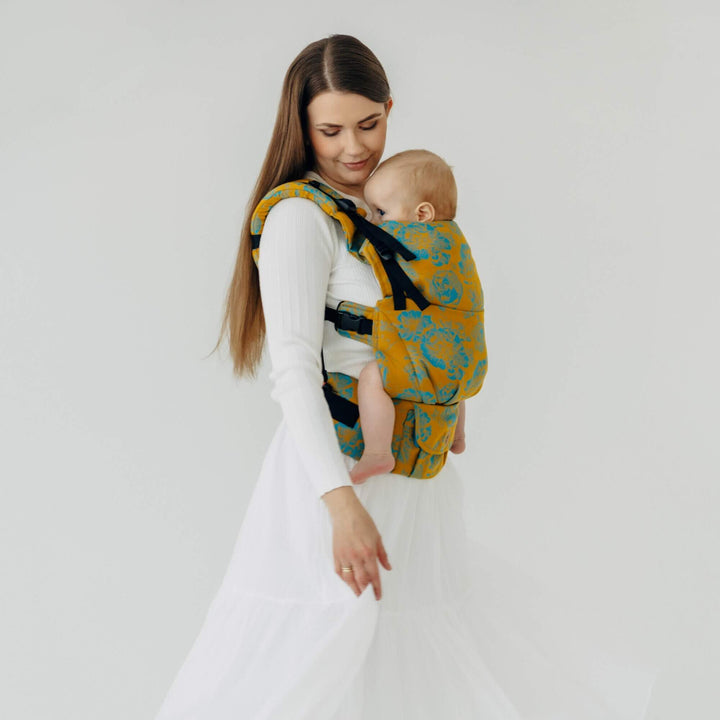 LennyLamb-LennyUpGrade PRO Baby Carrier - Retro'n'Roses Rosarium - Cloth and Carry