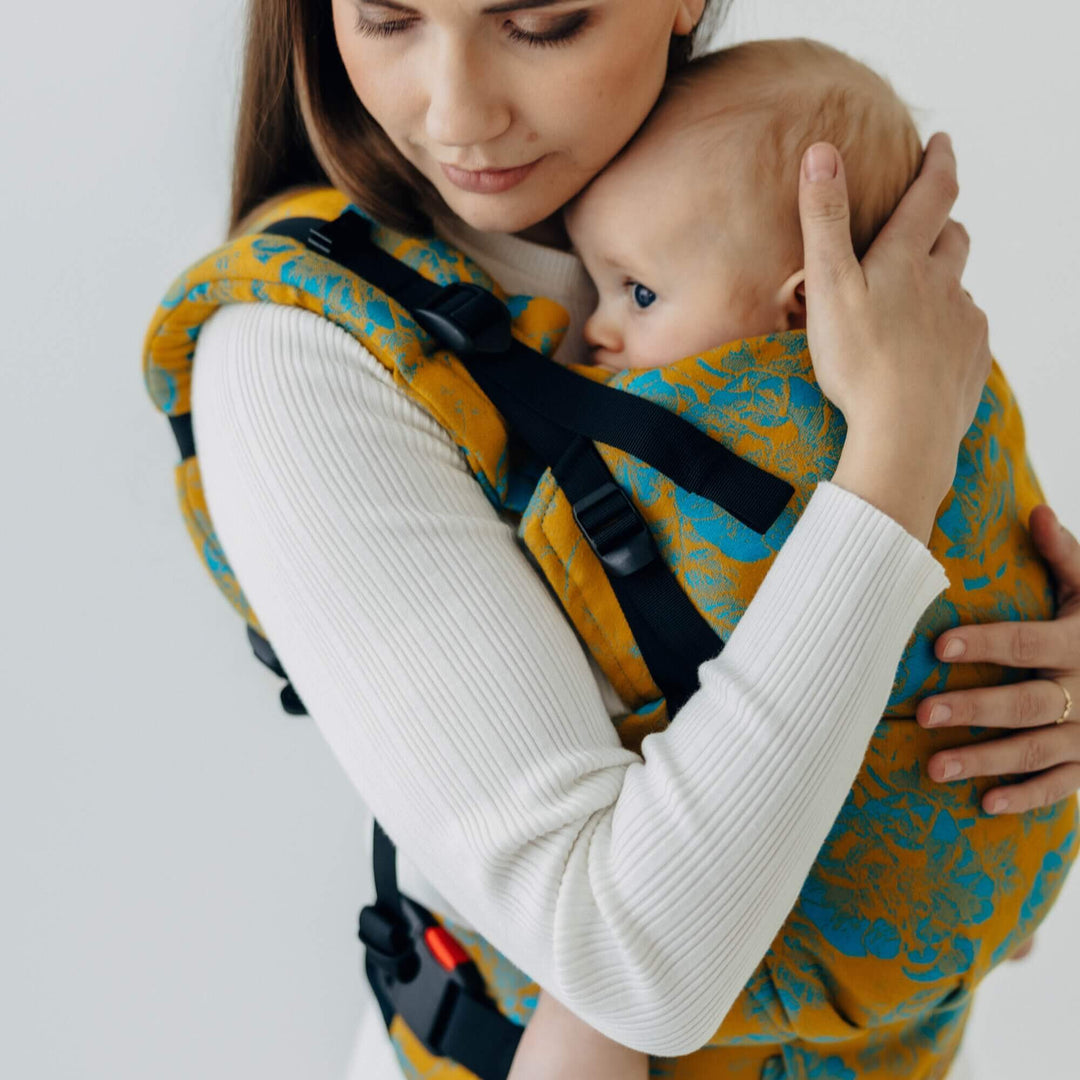 LennyLamb-LennyUpGrade PRO Baby Carrier - Retro'n'Roses Rosarium - Cloth and Carry