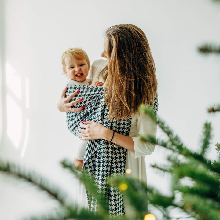 LennyLamb - LennyLamb Ring Sling - Pata de Gallo - Pixels (Cotton/Silk/Bamboo) - Cloth and Carry