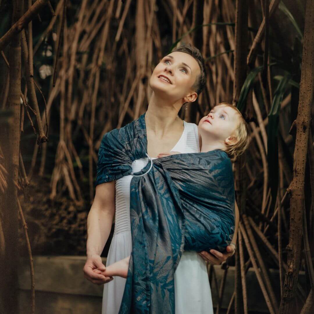 LennyLamb-BABY CARRIER HIRE: LennyLamb Ring Sling - Cloth and Carry