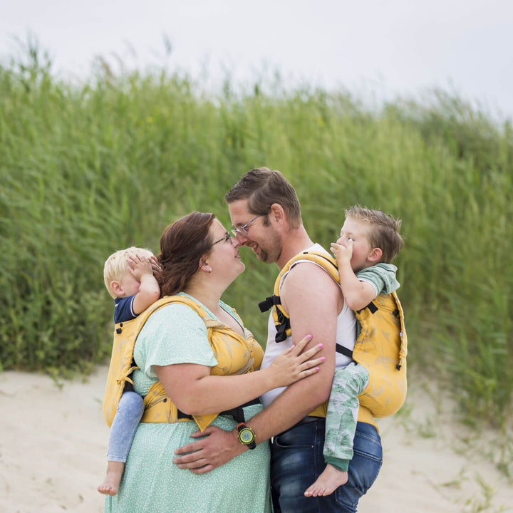 BABY CARRIER HIRE: Neko Slings Half Buckle TODDLER carrier