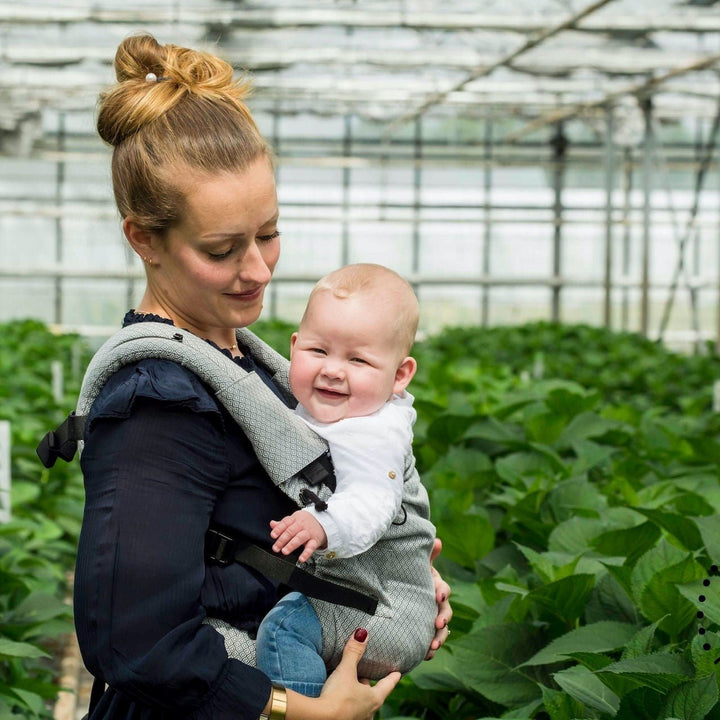 Neko Slings-Neko Slings - Switch Baby Carrier - Grey Diamond - Cloth and Carry