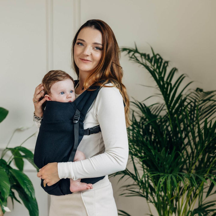 LennyLamb-LennyLight Baby Carrier - Little Herringbone Ebony Black (100% Cotton) - Cloth and Carry