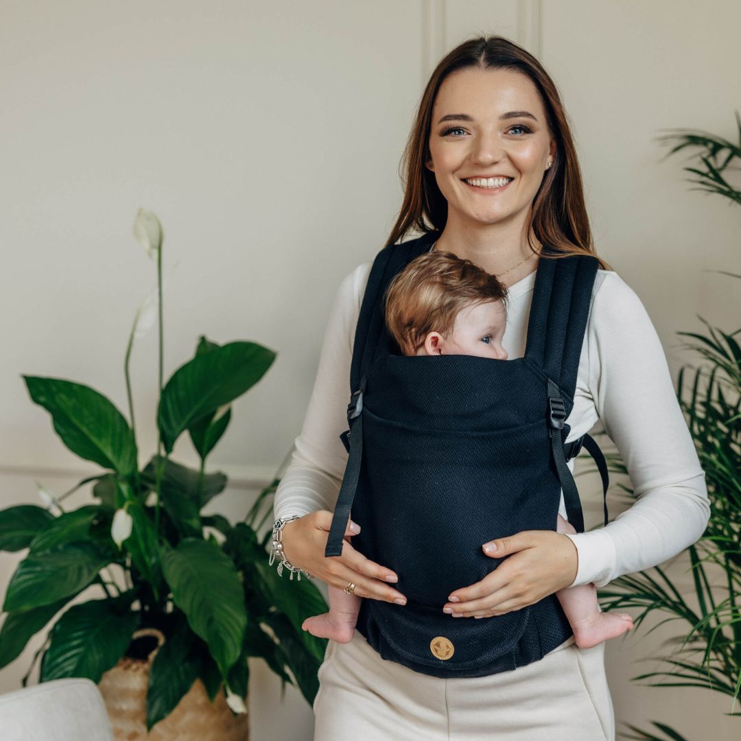 LennyLamb-LennyLight Baby Carrier - Little Herringbone Ebony Black (100% Cotton) - Cloth and Carry