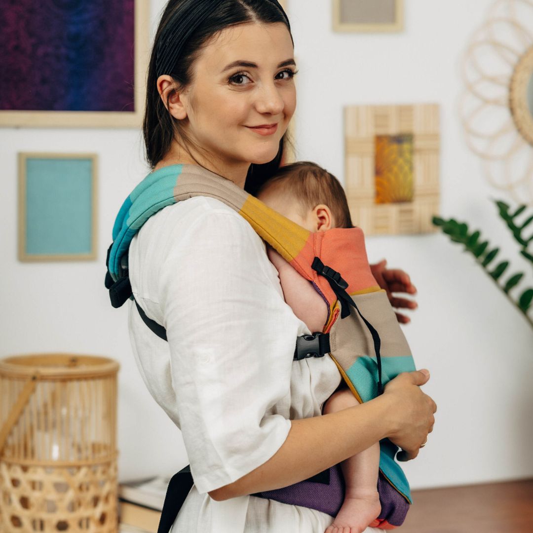 LennyLamb-Baby Carrier Hire: LennyLight Baby Carrier - Cloth and Carry