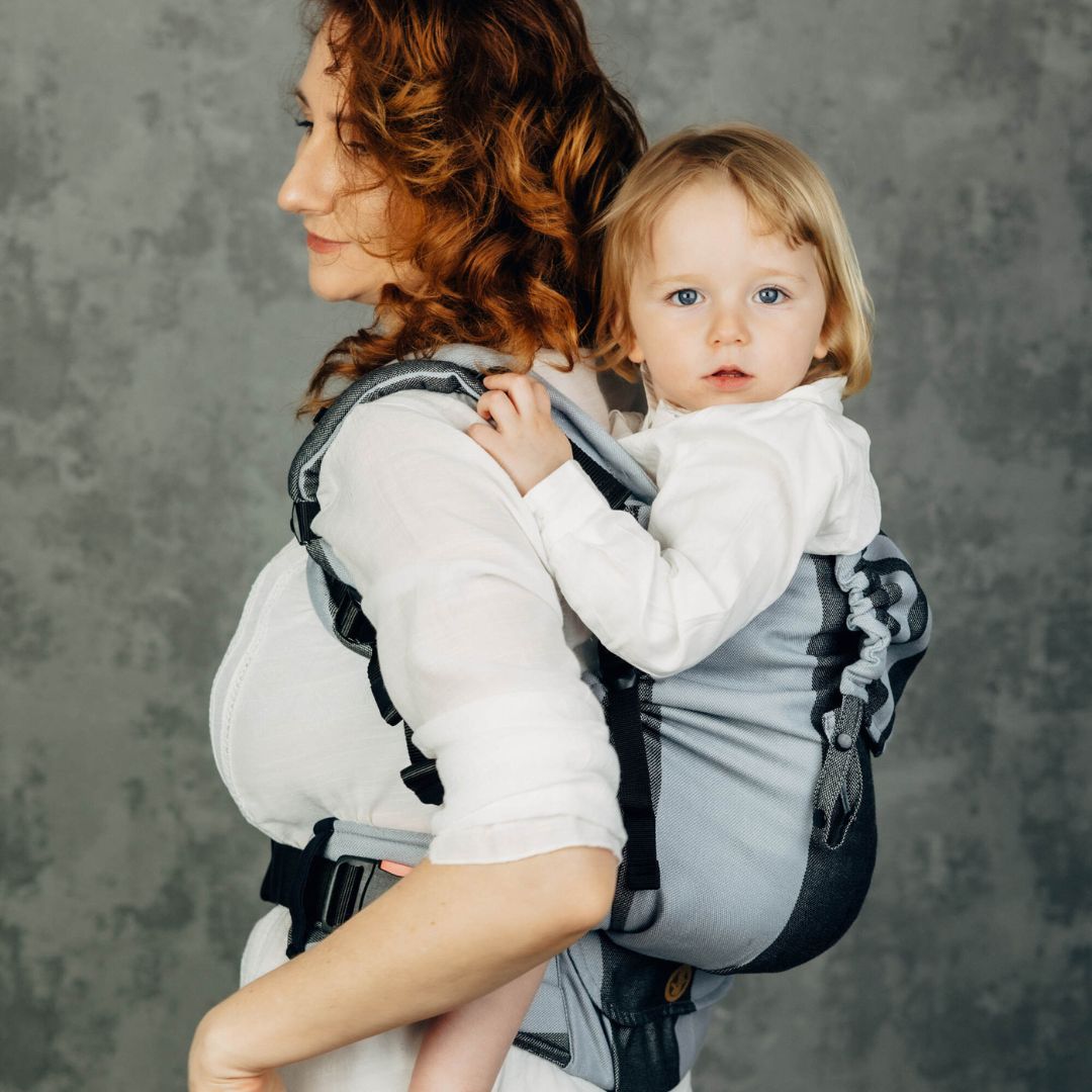 LennyLamb-BABY CARRIER HIRE: LennyPreschool Full Buckle Carrier - Cloth and Carry