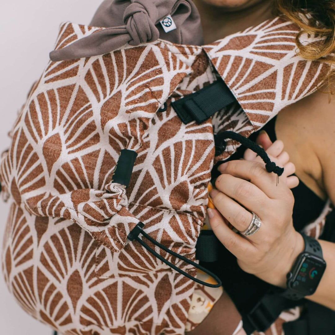 Neko Slings - Switch Baby Carrier - Mocha (Linen)
