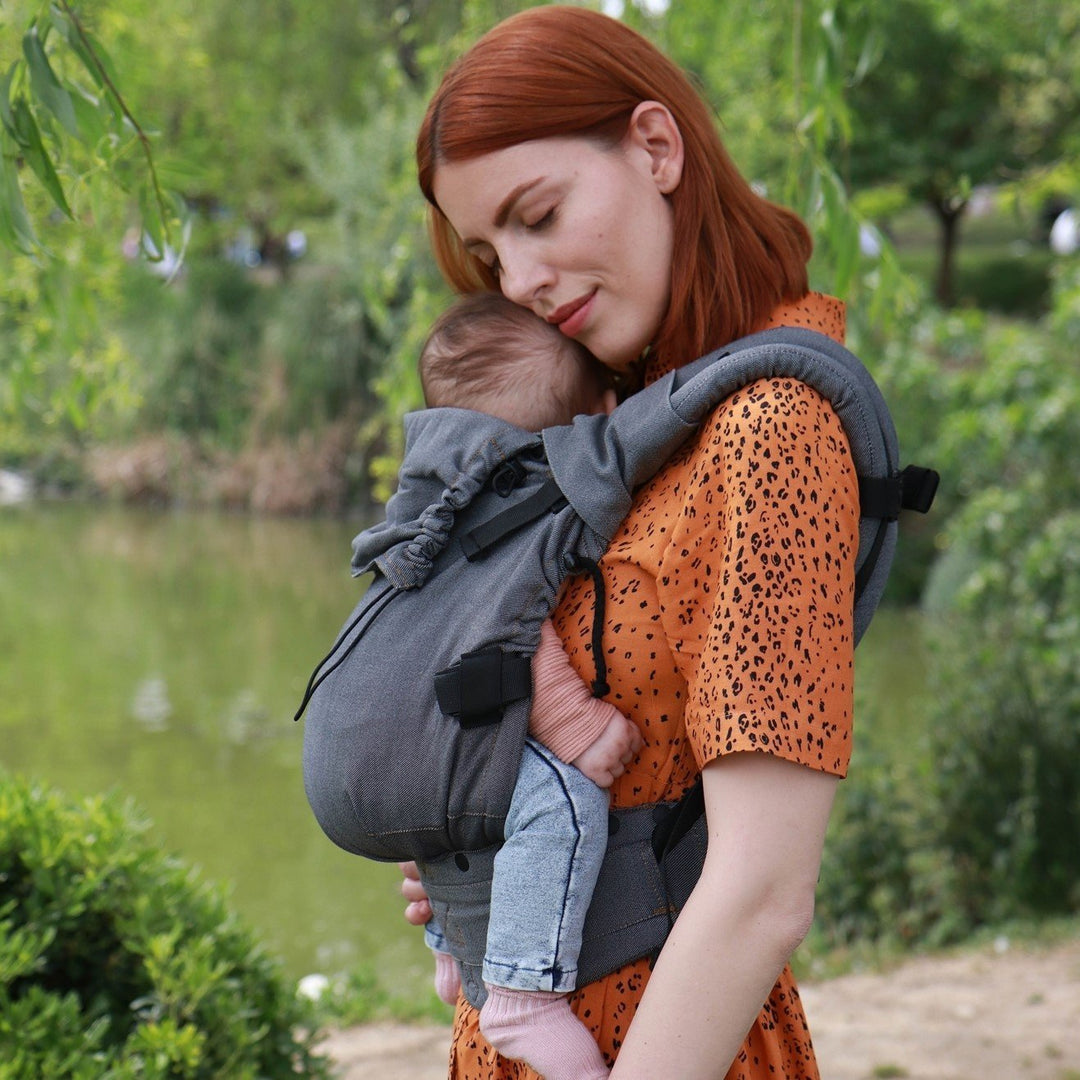 Neko Slings-Baby Carrier Hire: Neko Slings - Switch Baby Carrier - Cloth and Carry